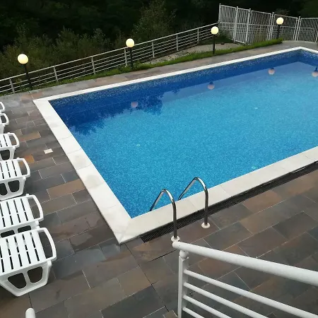 Retreat Center 게스트하우스 Bakyovo