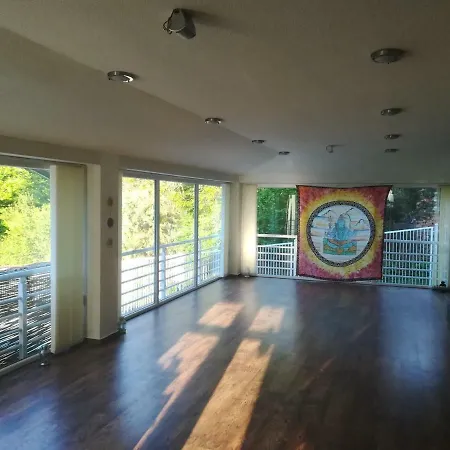 Retreat Center 게스트하우스 Bakyovo