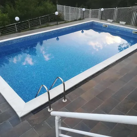 ゲストハウス Retreat Center